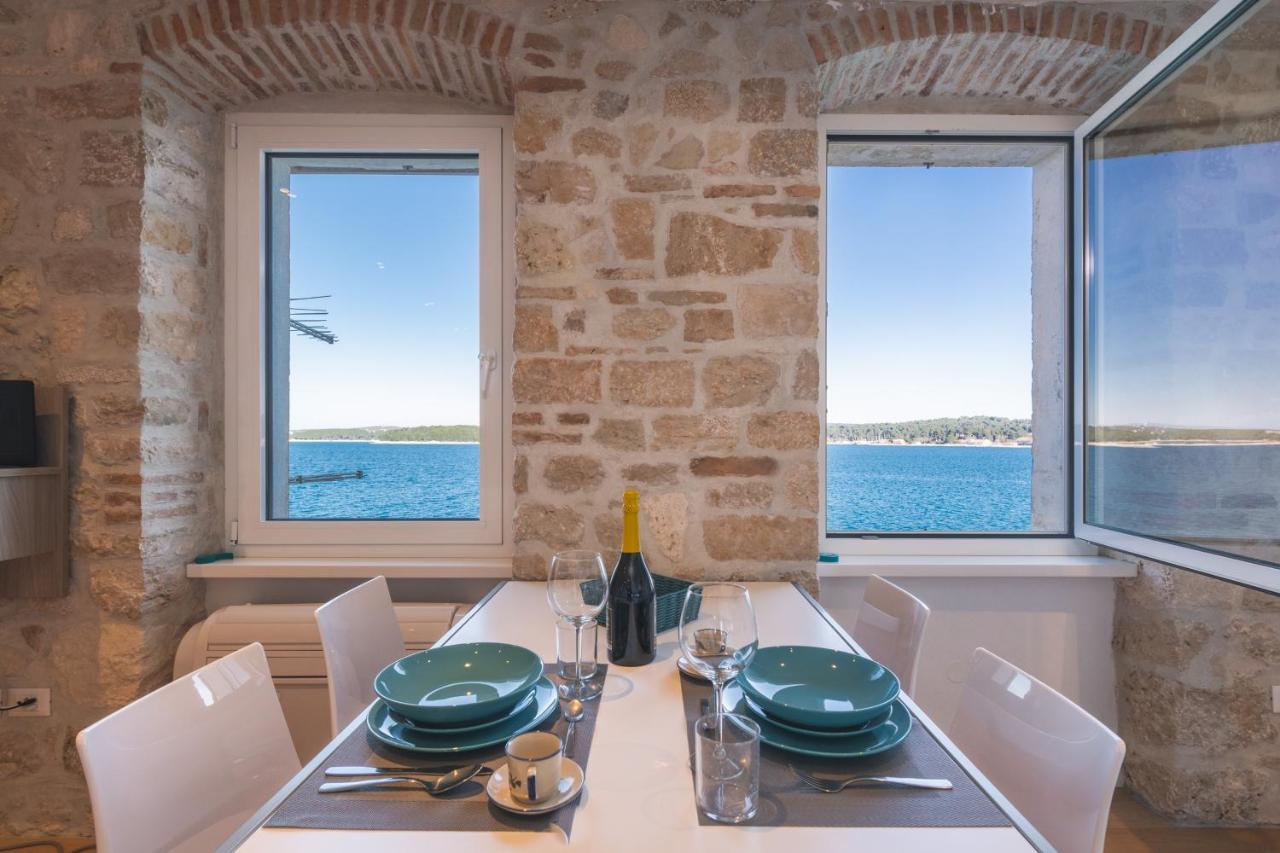 Апартаменты Blue Sea View Ровинь Экстерьер фото